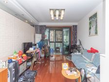 新出三房不靠路,业主诚心出售带车位,只有个税,看房方便