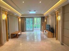 徐汇滨江顶豪入门款!超大面宽大平层!业主打新诚售!