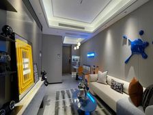 13号17号25号地铁,南北通精装修,花园洋房社区,车接看房