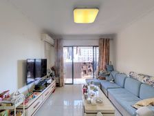 西区沁美家园装修客厅朝南落地窗