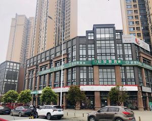 捡漏!单价5千多 独栋二楼转角整层 40米大开间 直接过户!