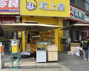 成华区临街转角旺铺急卖!年5万!六米全业态!即买即拿产权