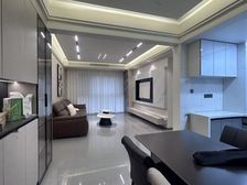 城北 齐通旁 鹭湖花园城 精装三房双卫 正朝南 看中庭。