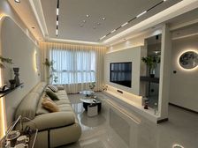 东站旁玫瑰小镇全新精装大三房。巴适得很