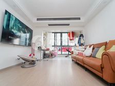 飞机户型带40平 露台 1梯2户 有钥匙 带车位 骨折300