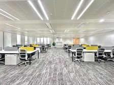 春熙路旁标志建筑丨动静分区双面采光丨6隔间32工位丨近地铁口