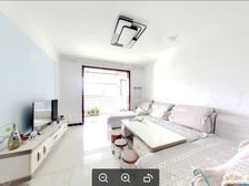 领秀豪庭 3室1厅 南 北