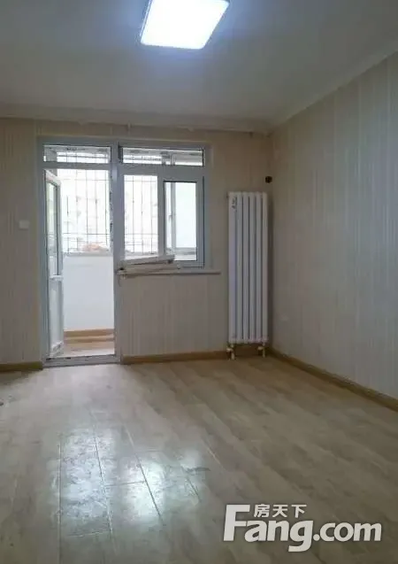 免佣 建昌里 三层到顶小楼一楼 落户+投资