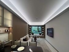 亦庄融创壹号 三室两厅两卫 纯商品房 精装修 户型好 可看房