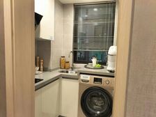 送露台,(30)碗急抛,家具齐全,(拎包入住)带车位,满五年