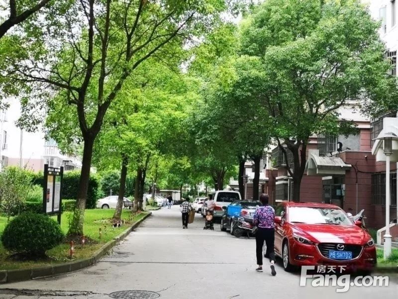 小区相关图