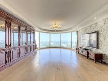 棕榈泉国际公寓 3室2厅 185.95平