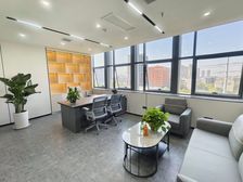 锦业路 仅租45 4十30人 户型方正 采光好 地暖