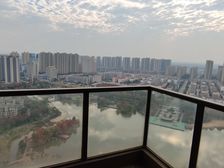 九龙湖西地铁旁滨水公园空中大别墅 复式楼 送大露台80万就卖