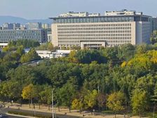 西三环地铁科研楼,品质,国企央企配套,价格不高,停车方便