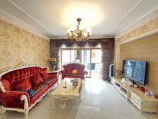 新上!渝中大黄路住家大小区 南北通透住家装修 拎包入住