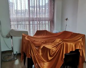 千和馨城 3室1厅 东南