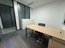 苏州上海大学创新中心办公室