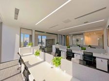 地铁0换乘! 望京诚盈中心南向 200平 4隔间 高区视野