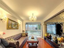 《中介费1个点》电梯小高层 得房率高 户型方正 三开间朝南