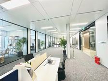 深圳湾总部 央企物业 带全套家私 SIC总部中心 高区揽海景