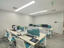 物业直租!四惠东地铁四惠大厦!100平米精装修带家具!