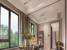 南海子公园旁 南北通透4居 景观房 仅此一套 精装修 准现房