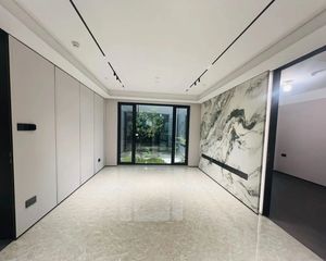 亦庄北京润府 精装洋房四居双卫 地铁17号200米 带会所