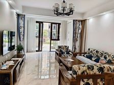 恒大御景五层退台洋房一楼带南北双院带120平米地下室未住几天