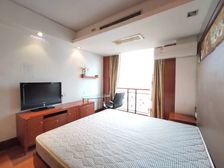 精装修 朝南一房 全天太阳 下楼就是南师附小 南昌五中