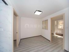 打一,靠近新华Y院,双轨交通,低楼层,南北2房