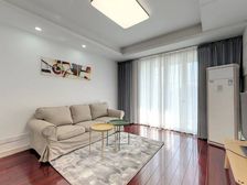 湖左岸次顶层,采光观景好,双卧客厅朝南,南向面