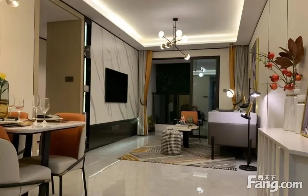 中铁诺德阅泷三房中高 白云区一年社保 央企品牌 地铁口培文旁