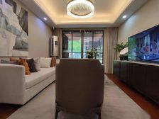 美的新力公园天下 115.3平3居 南北向精装修 拎包入住