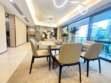 直逼万象城商圈(一手丶现房)直签丶上午买。下午拿房)