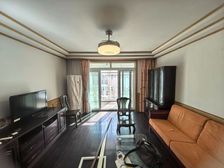 (小区花园位置) 房东出guo急售 送固定车位 南北通透