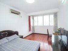 开放式厨房,东边套全明户型,南北通,价格可谈,全屋精装修自住