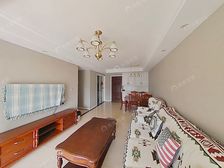 瞰湖花园12期 自住装修三房 中上楼层 全天采光 拧包入住