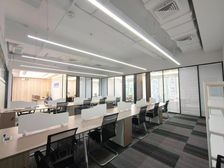 业主直租 落地窗 免租1个月 租金45元 看上就租