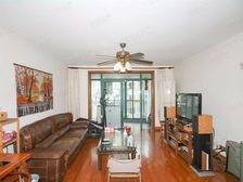 2003年一梯两户,南北通透大开间,近黄浦江小错层,居住舒适