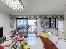 随时可看金域蓝湾精装4居 总价税费低交通便利