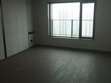 中海甲叁 中高楼层,精装修实体现房随时可看