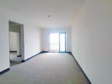 新上九龙坡次新三房 带 户型好 环境好 住家安静 随时看房