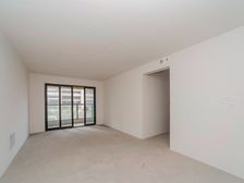 龙湖景粼天著 双卫 商业配套成熟 交通便捷 正规商品房