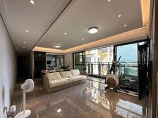 万科皇马郦宫 4室2厅2卫 精装修 455万元