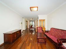 正规商品房 中间楼层 精装好房 有电梯 南北通透 双卫生间