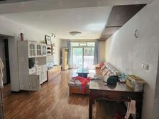 精装送产权车位,三阳台,飞机户型,得房率高,南北通,配套成熟