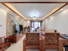 融景城 3室2厅 132.38平