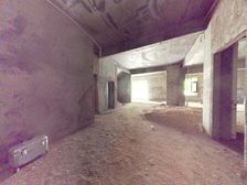 炎帝广场纯毛坯别墅院子200 业主出国急卖