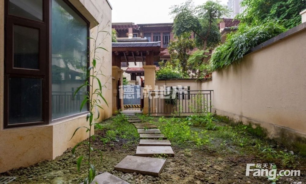 安静!,成都高新天府软件园美城悦荣府别墅二手房 五室 - 房天下